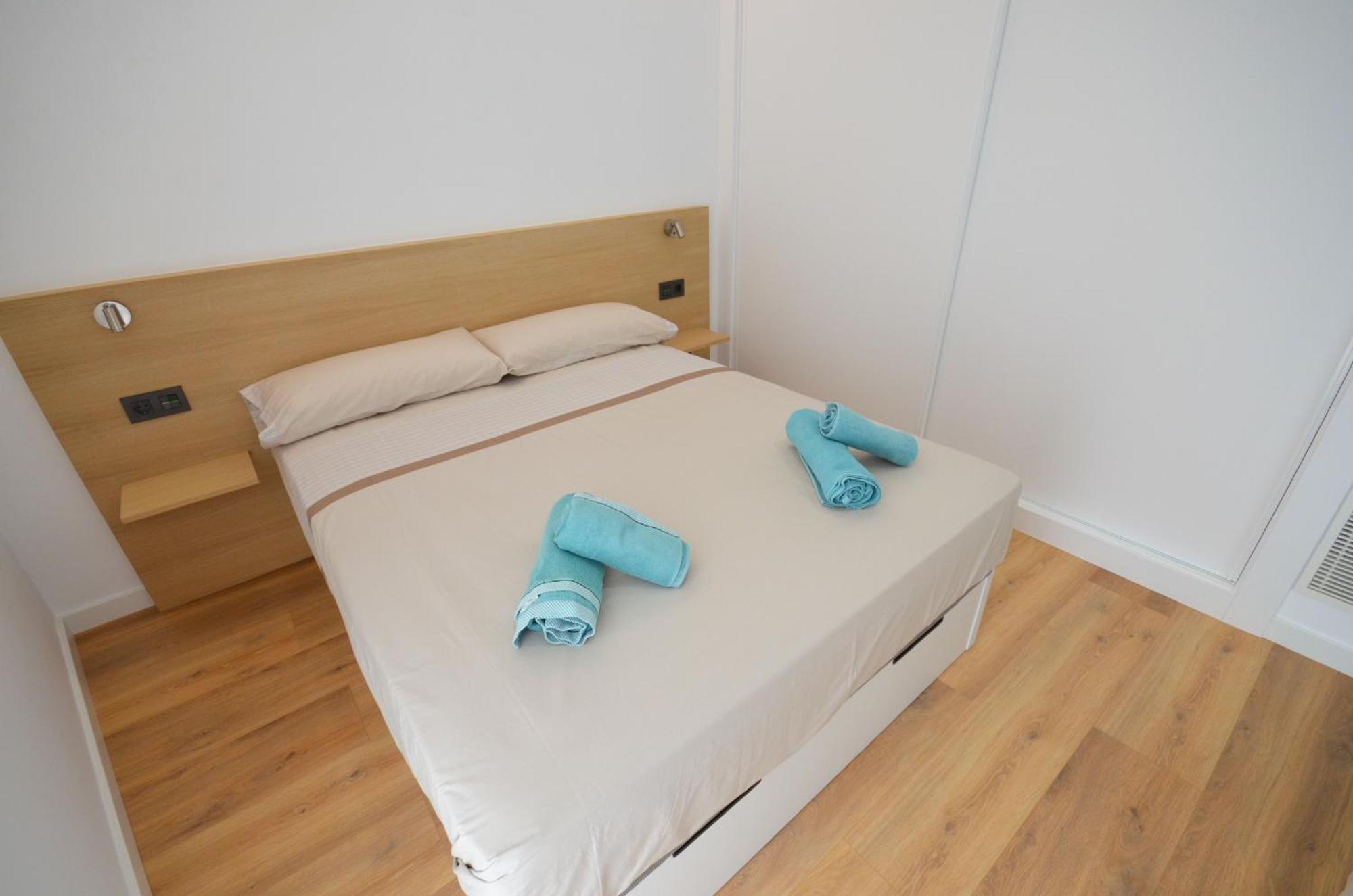 Suites Port Cambrils Eksteriør billede